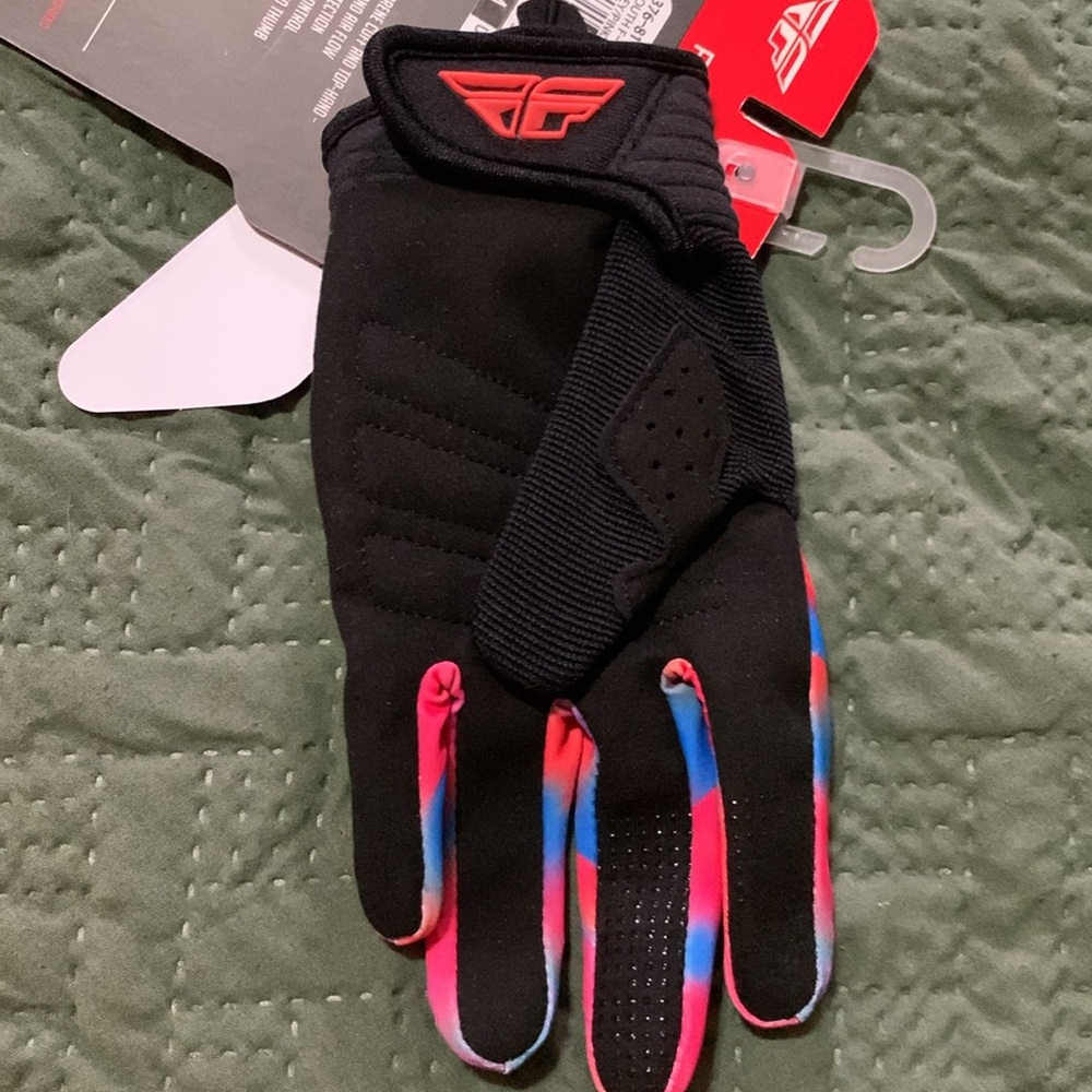 Brand new Fly racing brand gloves! - Picture 4 of 4